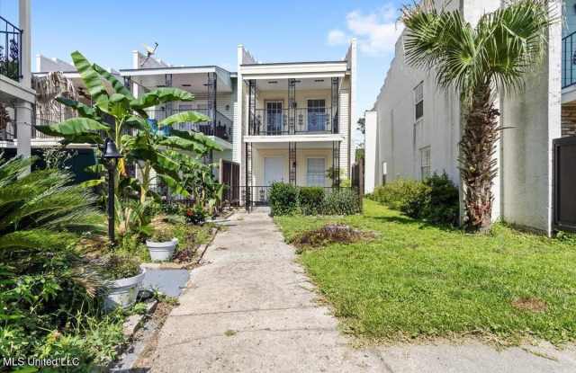 2501 Gulf Avenue lot: 18