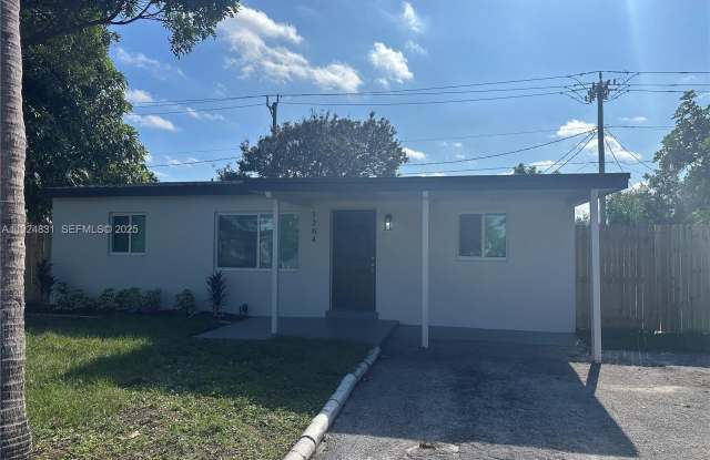 1264 NE 25th Ct