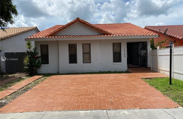 12786 NW 102nd Pl - 12786 Northwest 102nd Place, Hialeah Gardens, FL 33018