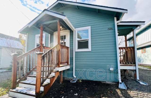1526 Steele Ave