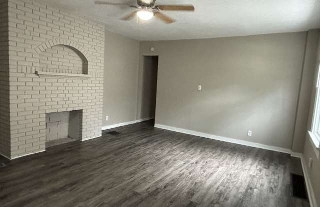 4046 Boulevard Place - A