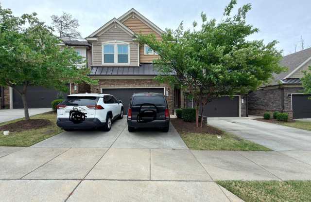 735 Lampwick Lane