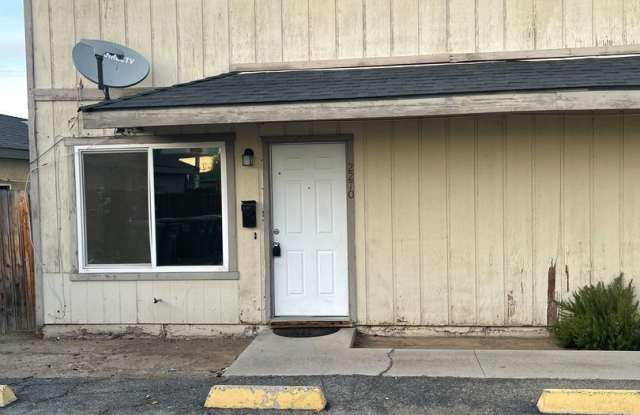 2-Bedroom, 1.5-Bathroom Townhouse for Rent – $500 off 1st Month Rent