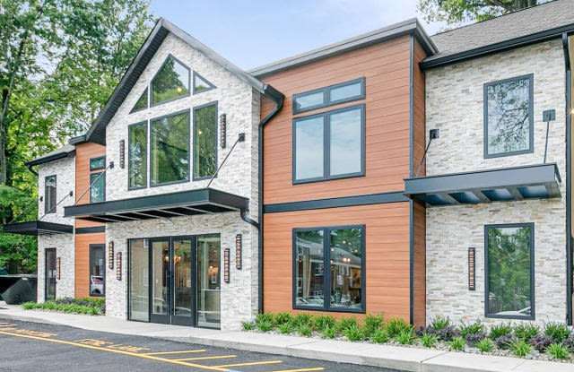 659 Shaler Blvd Unit C22