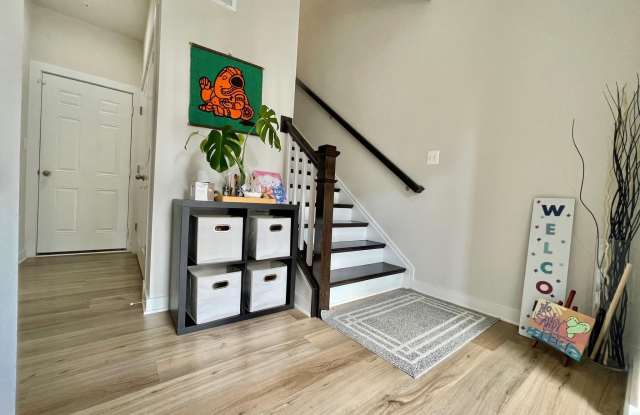 8608 SHADY PINES Drive unit: 22712