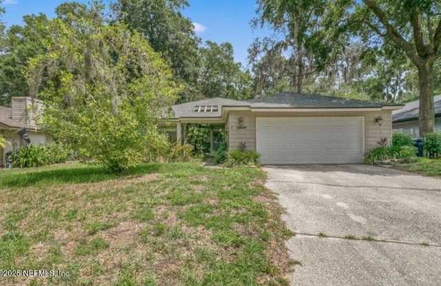 Photo of 10259 CLASSIC OAK Road N