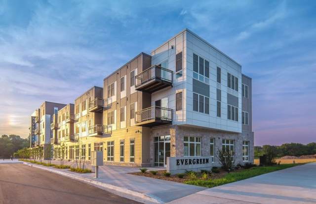 Photo of RiverHeath Willow