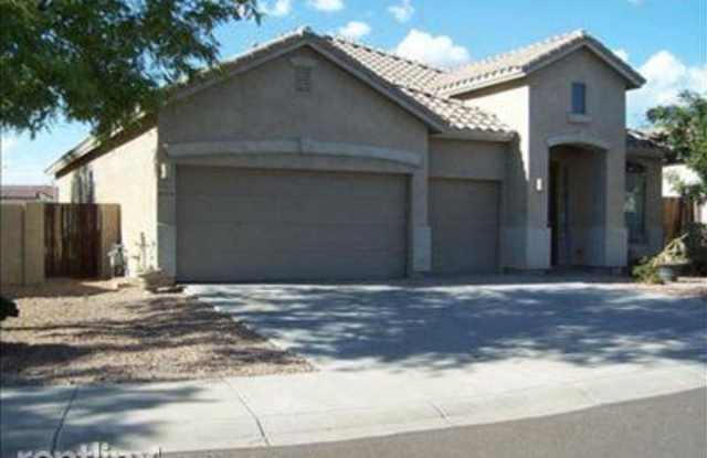 10458 W. Foothill Dr