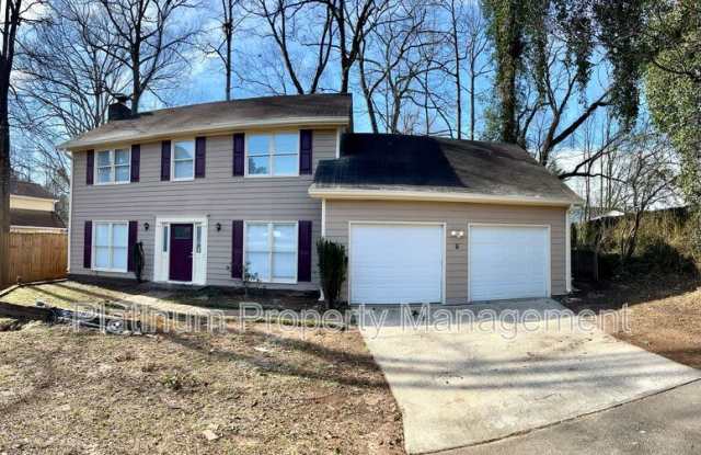 1824 Idlewood Road