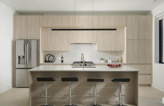 1500 N Wieland Street