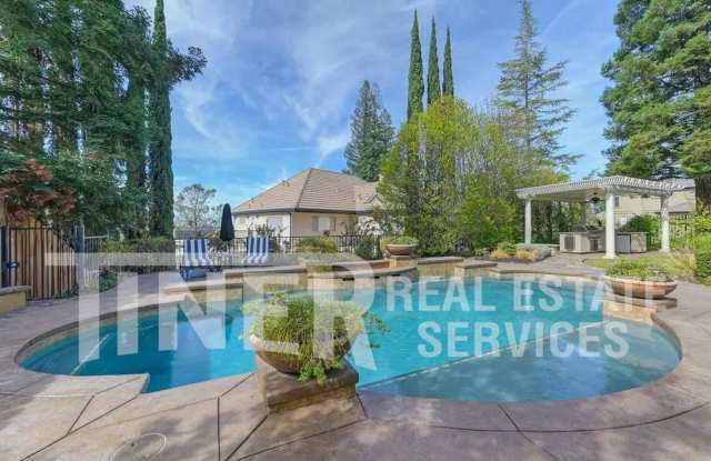 261 Cascade Falls Dr