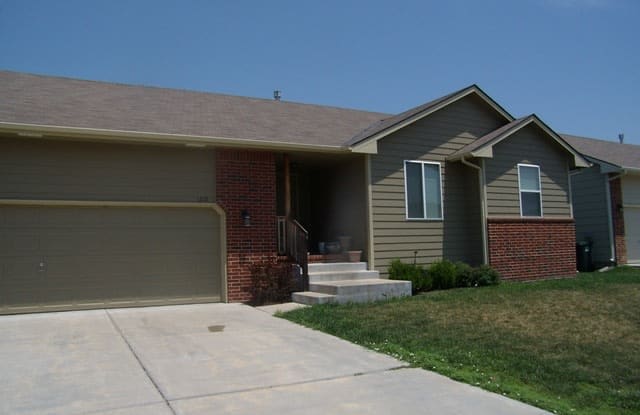 4782 S Leonine St - 4782 S Leonine St, Wichita, KS 67217