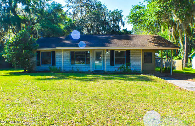 3010 Shell Point Road - 3010 Shell Point Road, Shell Point, SC 29906