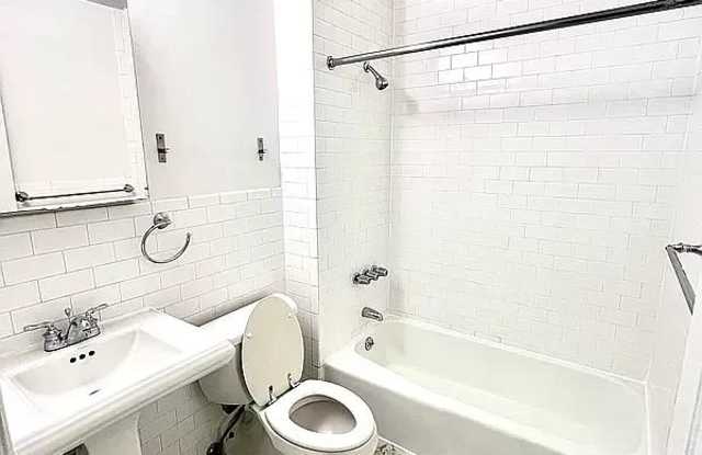 322 West 14th Street