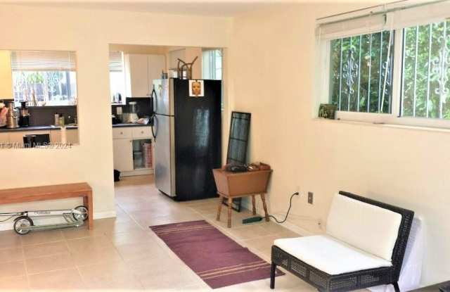 49 NE 44th St - 49 Northeast 44th Street, Miami, FL 33127