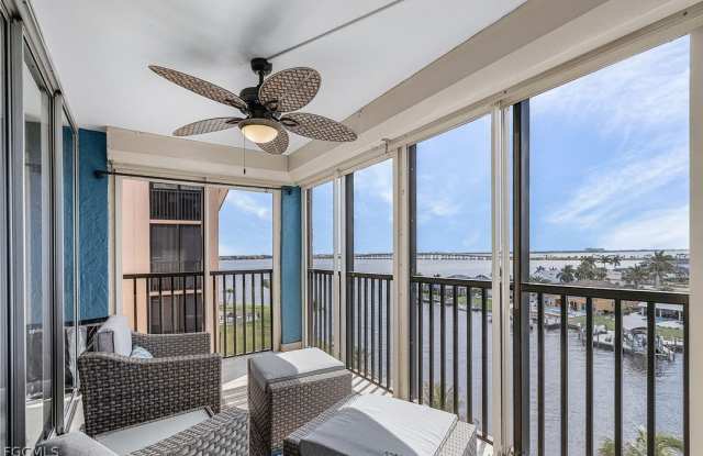 4260 SE 20th Place