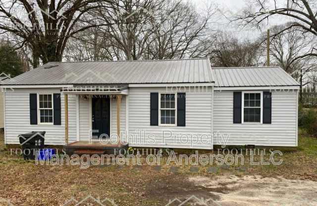 830 Greenville St - 830 Greenville Street, Pendleton, SC 29670