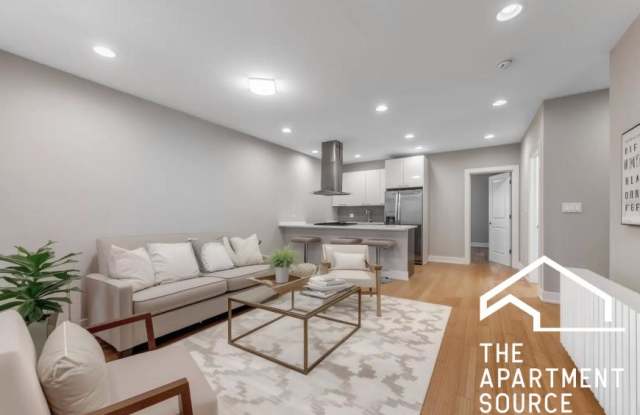 Photo of 1337 West Walton