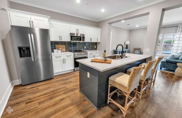 Pointe Villas Bergen Woods