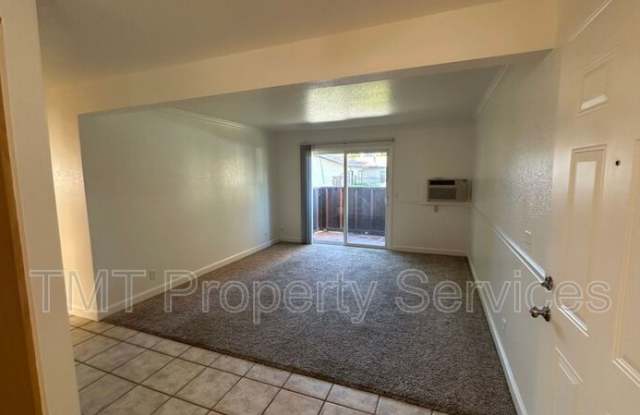 7464 Santa Ysabel Ave