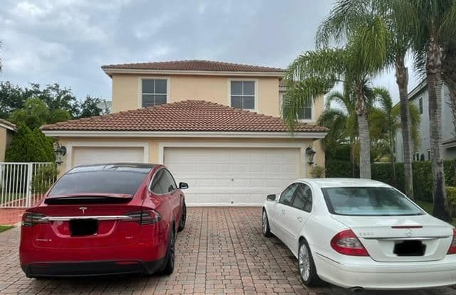 4912 Victoria Cir - 4912 Victoria Circle, West Palm Beach, FL 33409