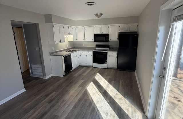 Photo of 101 Daffodil Drive #4 - 4