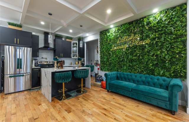 48 Essex Street unit: 1