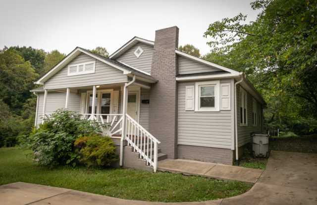 Photo of 508 Robbins Avenue Northwest