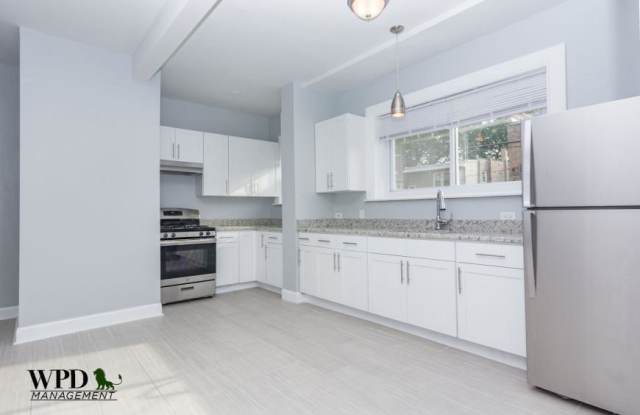 7637 South Colfax