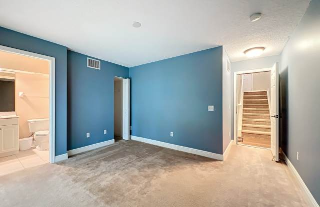 1680 42nd Square - 1Unit 103