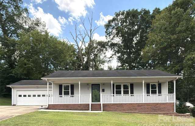 205 W Nims Avenue