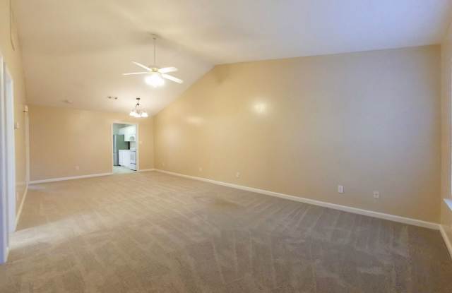 Two Bedroom End Unit Townhome in Evans!