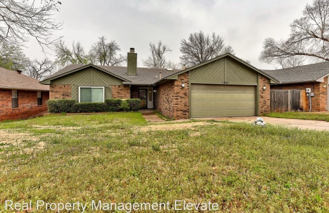 1821 Woodside Dr. - 1821 Woodside Drive, Edmond, OK 73013