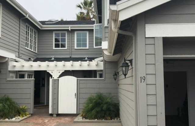 Photo of 2929 Sandy Pointe