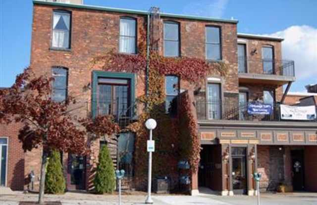 217-B Huron Avenue
