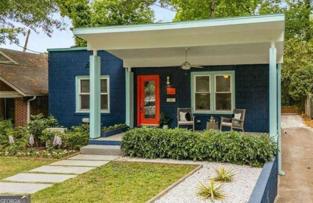 830 Belgrade Avenue NE