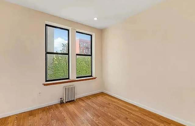 619 East 5th Street