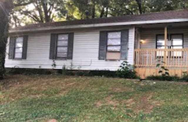 Three Bedroom 1 Bath Home/1 Car Carport