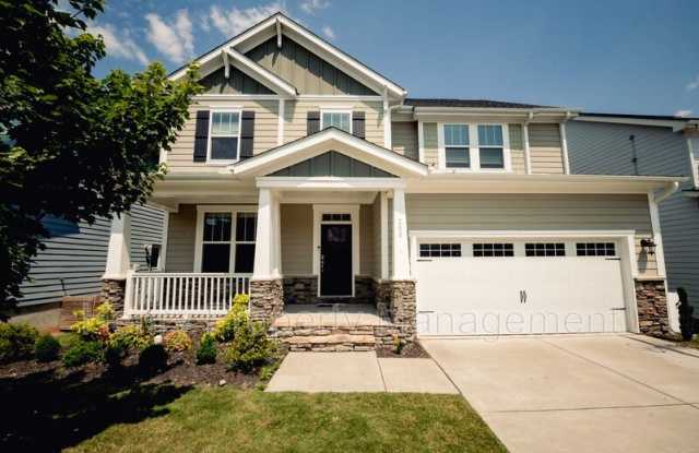 208 Mystwood Hollow Circle
