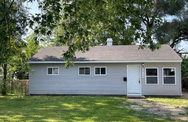 2424 Marshalltown Drive
