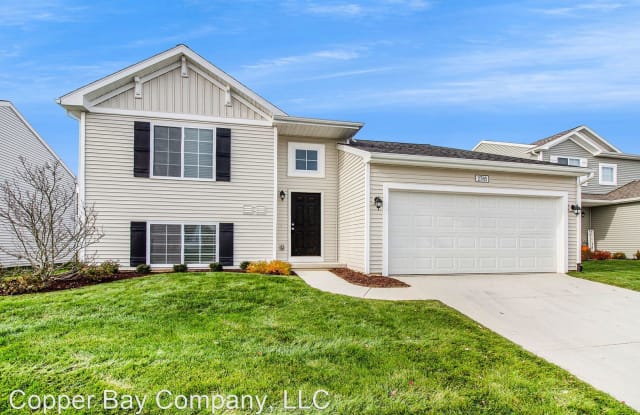 3098 Ivywood Circle - 3098 Ivy Wood Cir, Livingston County, MI 48855