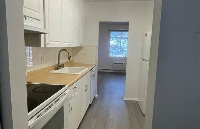 Photo of 130 Colonial Parkway unit: 3D