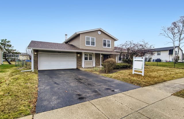 1544 Oregon Trail - 1544 Oregon Trail, Elk Grove Village, IL 60007