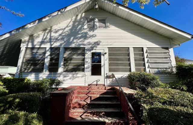 315 W Allen St