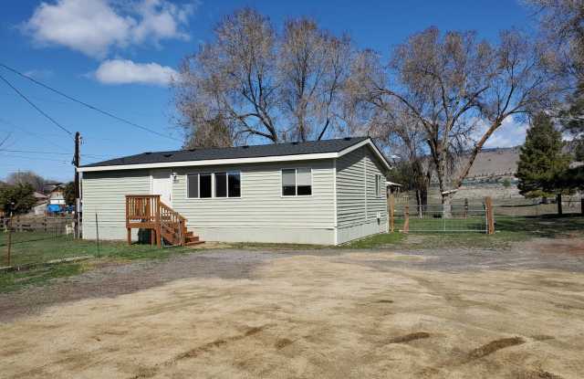 Photo of 5529 Shasta Way