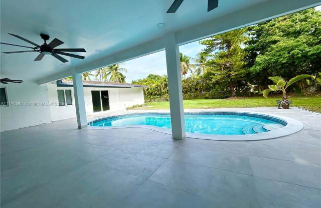 17521 Southwest 93rd Avenue