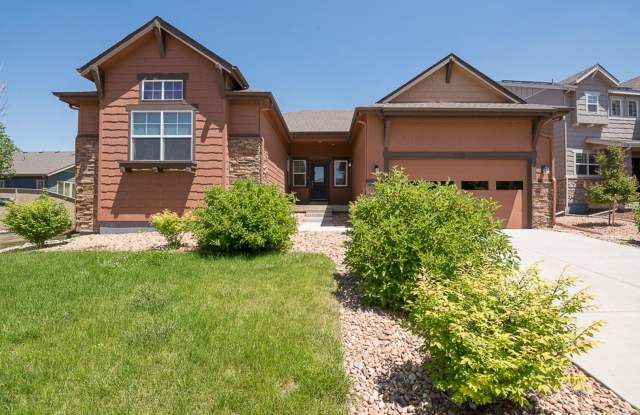 Beautiful 4 Bed, 3.5 bath home in SE Fort Collins - 5720 Big Canyon Drive, Fort Collins, CO 80528
