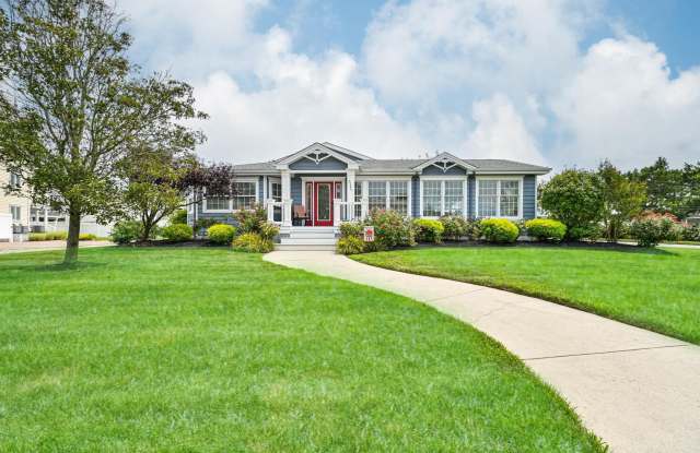 2304 Ocean Ave
