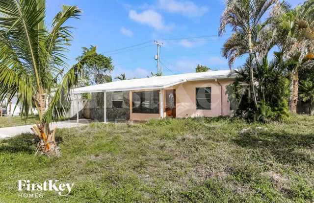 2550 Northeast 8th Terrace