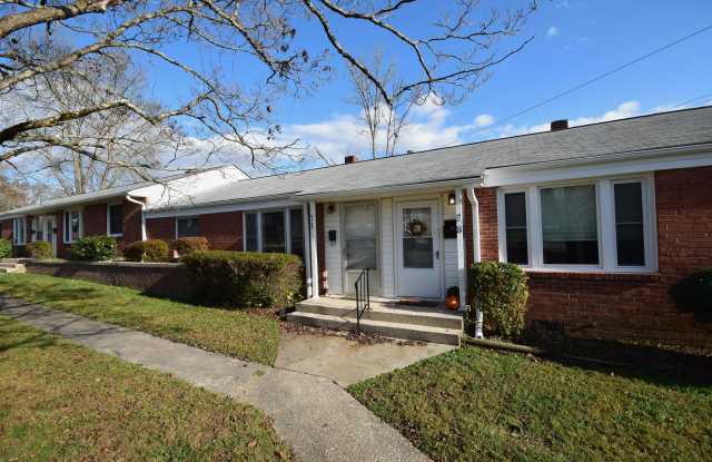 71 Trowbridge Lane - 1